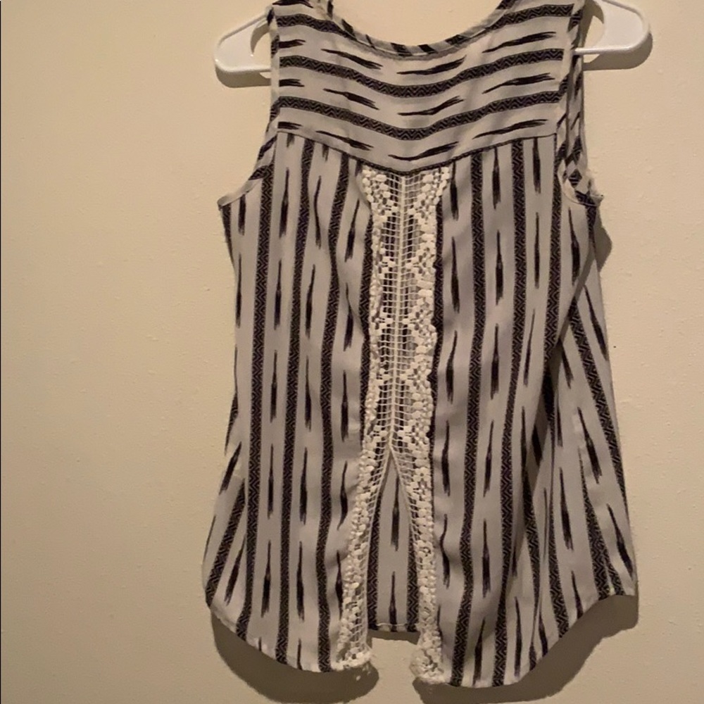Blouse - Picture 2 of 2